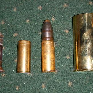 Shell primer, two 37mm VSM's and a 2.95 inch