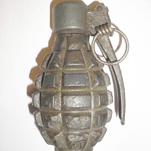 Grenade wz.O. 33 with w.z.GR 31 fuze(smoll letters ''W.Z." on fuze)