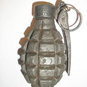 Grenade wz.O. 23 with AC 24 fuze