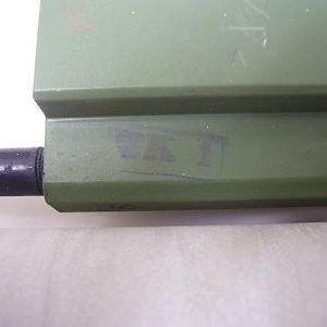 L/H Aft marking (on aft aim cover)