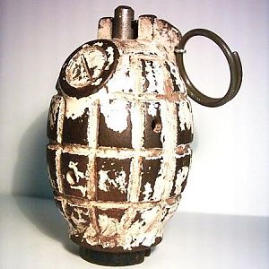 uk mills no36 grenade www.bocn.co 2