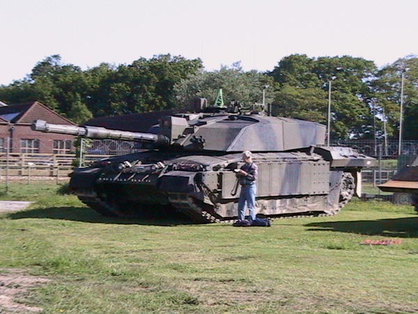 Challenger 2