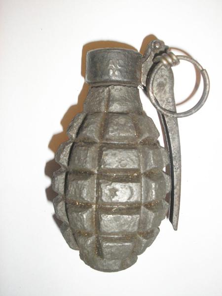 Grenade wz.O. 23 with AC 24 fuze