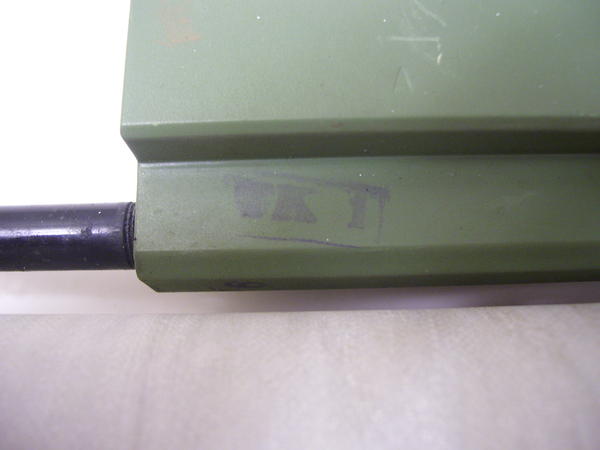 L/H Aft marking (on aft aim cover)