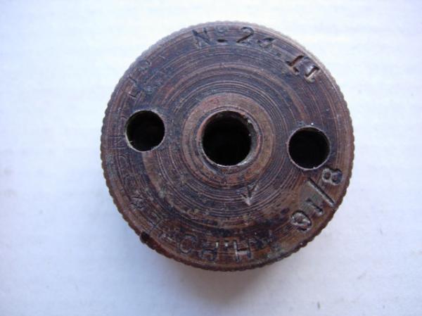 No 23/1 cast iron base plug