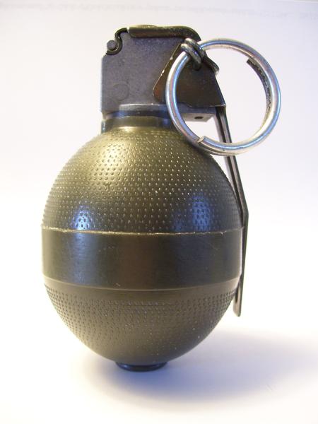 NR 20C1 grenade left