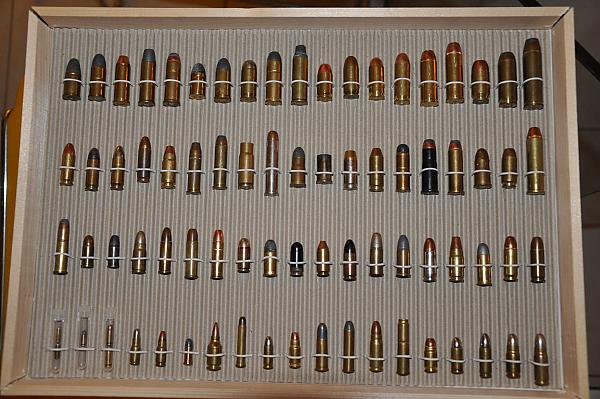 pistol cartridges 2.7 kolibri up to .500 S&W mag.