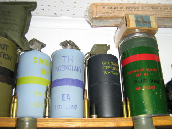 Replica US grenades